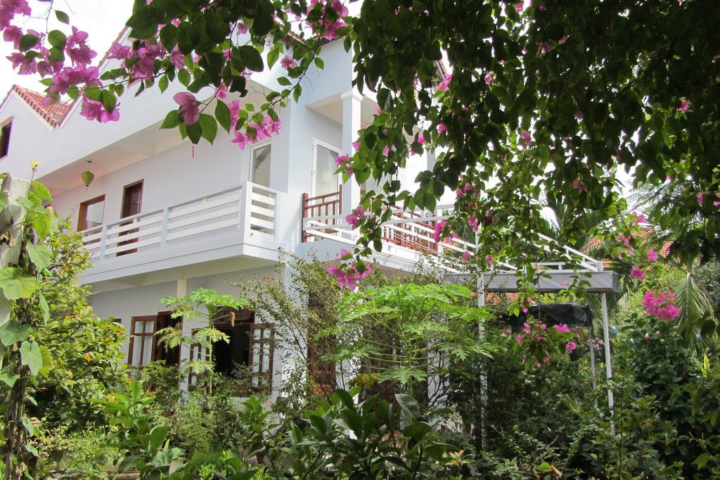Charming Homestay Hoi An Exterior photo
