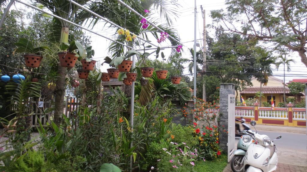 Charming Homestay Hoi An Exterior photo